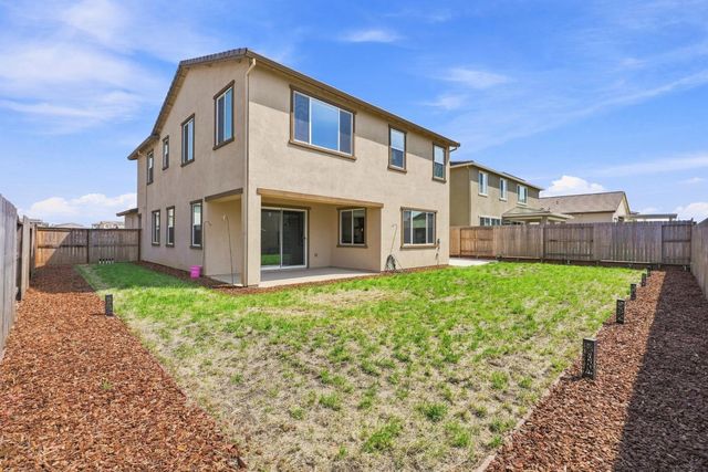 12676 Toucan Cir, Rancho Cordova, CA 95742