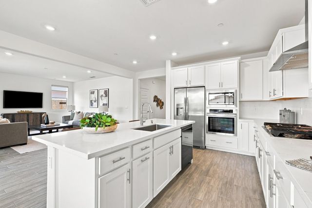 12676 Toucan Cir, Rancho Cordova, CA 95742