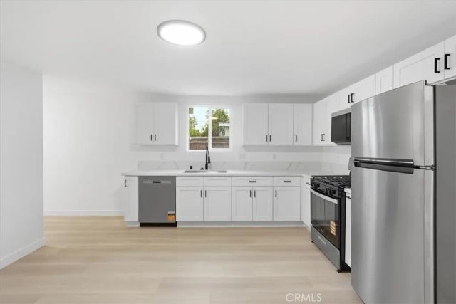 2470 Webster, Long Beach, CA 90810