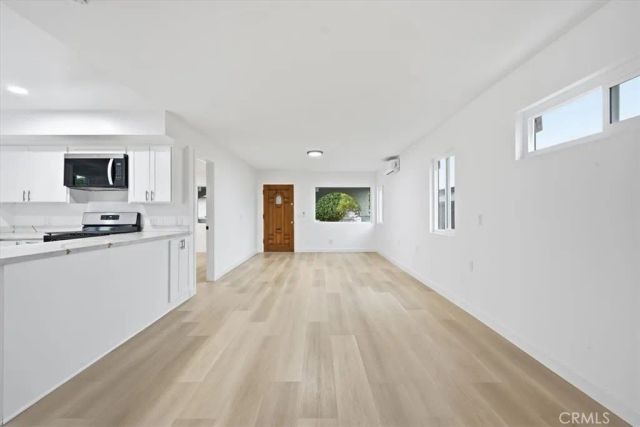 2470 Webster, Long Beach, CA 90810