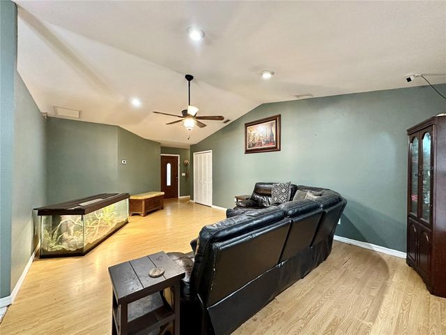 5962 NW 64TH STREET, Ocala, FL 34482