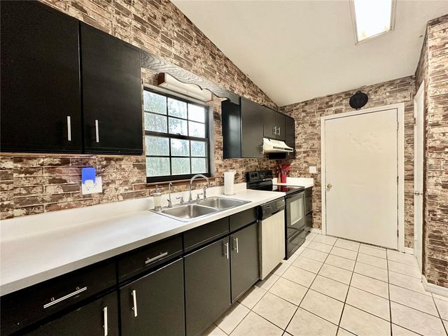 5962 NW 64TH STREET, Ocala, FL 34482