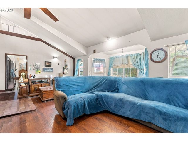 68763 WASSER Rd, Rainier, OR 97048