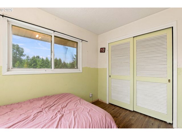 68763 WASSER Rd, Rainier, OR 97048