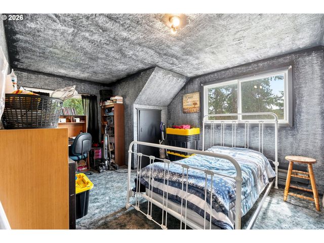 68763 WASSER Rd, Rainier, OR 97048