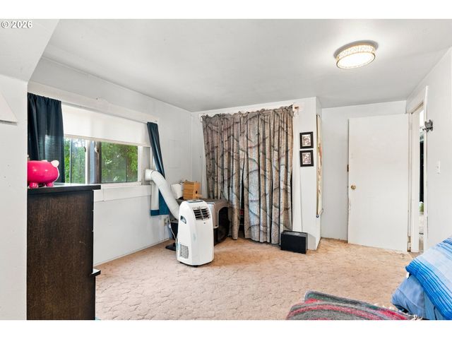 68763 WASSER Rd, Rainier, OR 97048