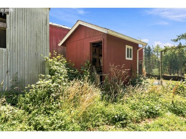 68763 WASSER Rd, Rainier, OR 97048