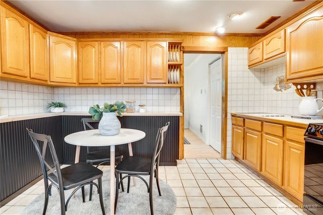 402 S 58th Street, Tacoma, WA 98408