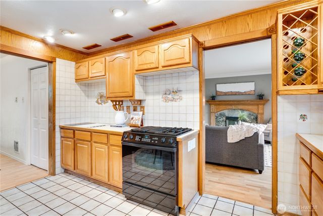 402 S 58th Street, Tacoma, WA 98408