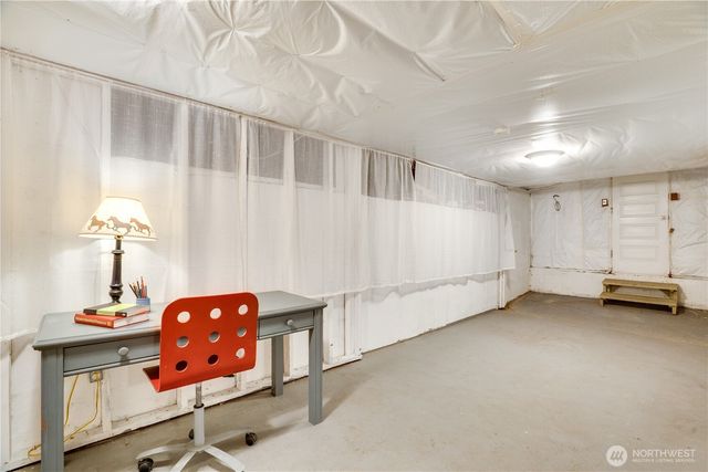 402 S 58th Street, Tacoma, WA 98408