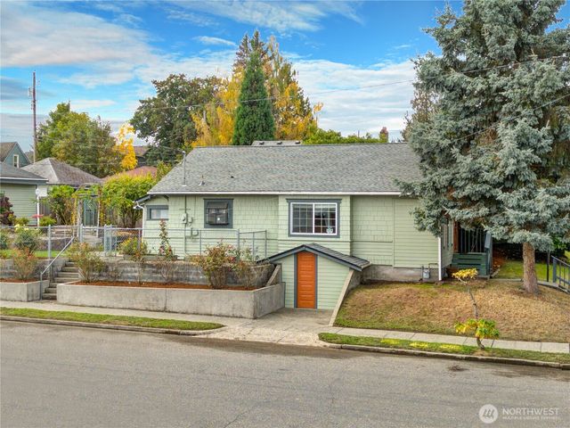 402 S 58th Street, Tacoma, WA 98408