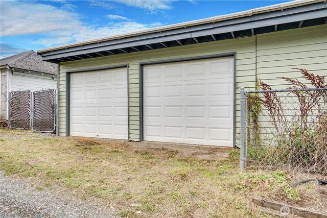 402 S 58th Street, Tacoma, WA 98408