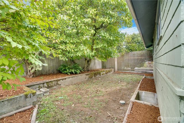 402 S 58th Street, Tacoma, WA 98408