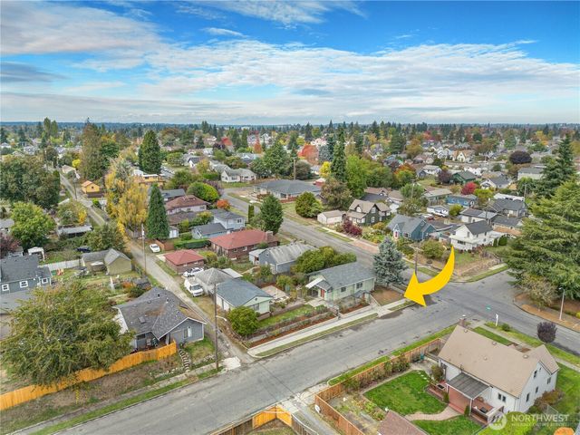 402 S 58th Street, Tacoma, WA 98408