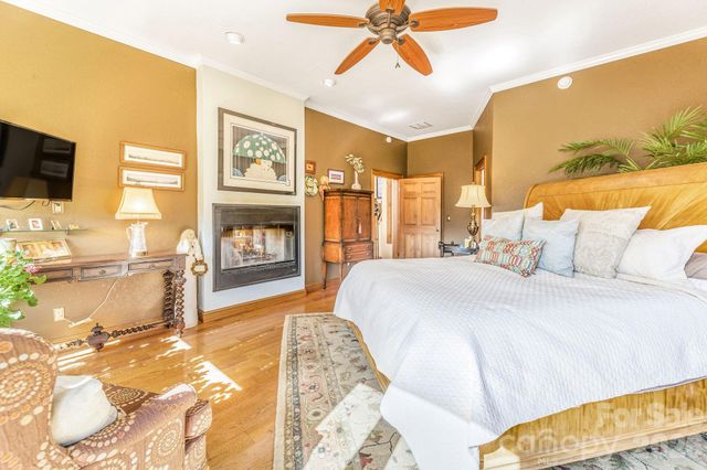 22 Mountain Spring Lane, Canton, NC 28716