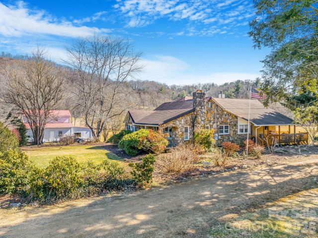 22 Mountain Spring Lane, Canton, NC 28716