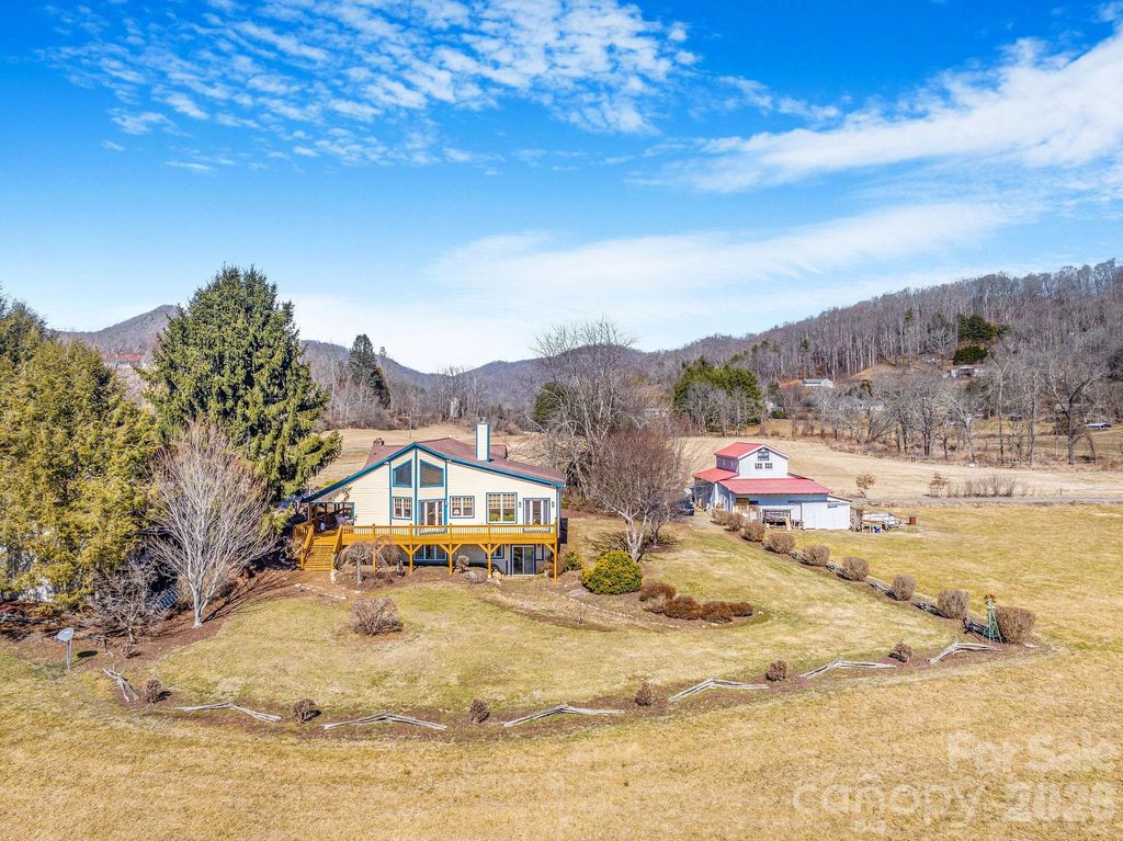 22 Mountain Spring Lane, Canton, NC 28716