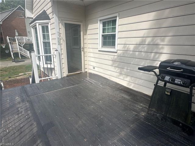 4116 Moss Brook Drive, Winston-salem, NC 27127