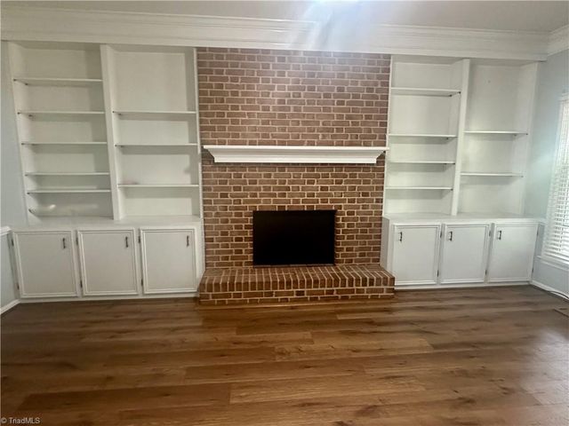 4116 Moss Brook Drive, Winston-salem, NC 27127