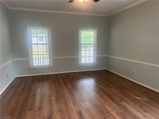 4116 Moss Brook Drive, Winston-salem, NC 27127