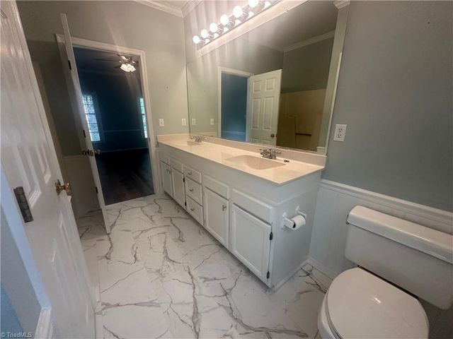 4116 Moss Brook Drive, Winston-salem, NC 27127