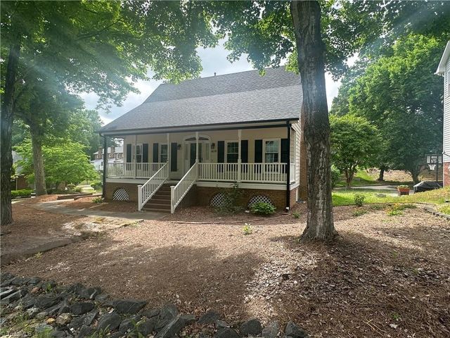 4116 Moss Brook Drive, Winston-salem, NC 27127
