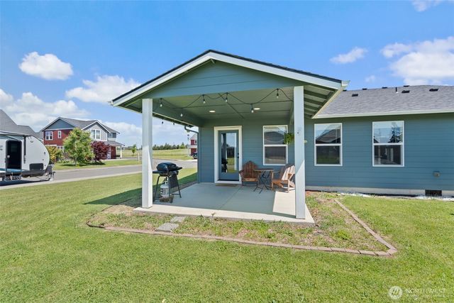 401 Cardinal Avenue, Winlock, WA 98596