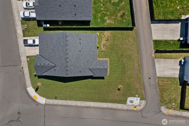 401 Cardinal Avenue, Winlock, WA 98596
