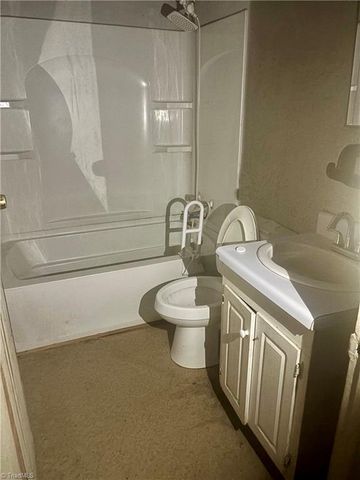 718 Prince Williams Street, Reidsville, NC 27320