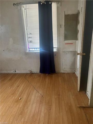 718 Prince Williams Street, Reidsville, NC 27320