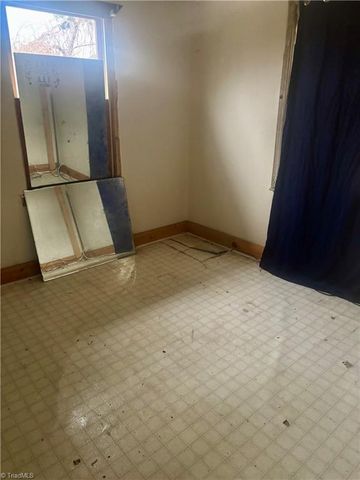 718 Prince Williams Street, Reidsville, NC 27320