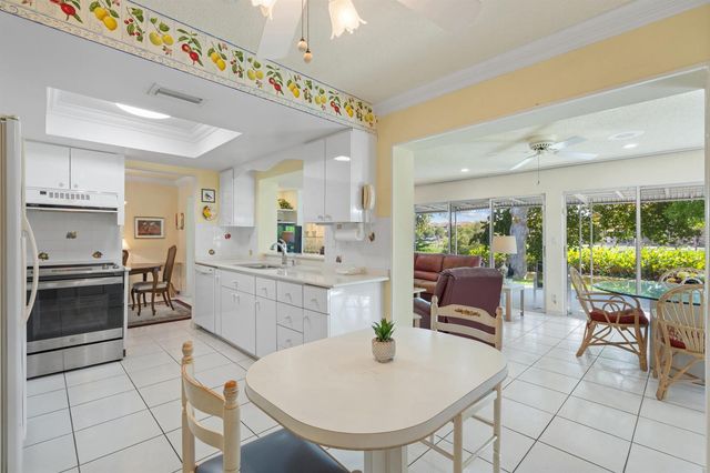 4915 NW 51st Avenue NW, Tamarac, FL 33319