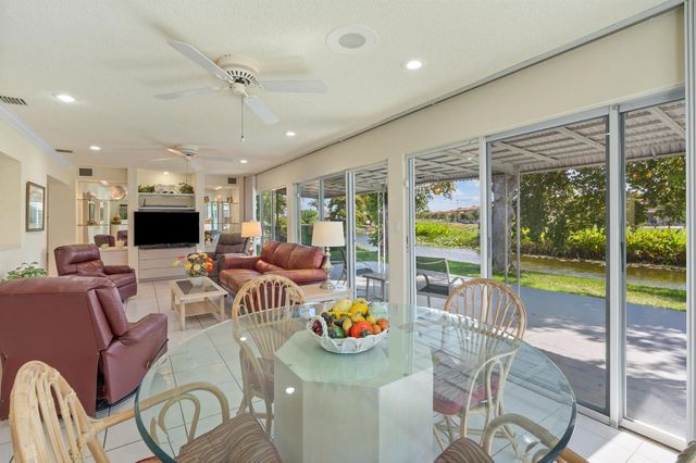 4915 NW 51st Avenue NW, Tamarac, FL 33319
