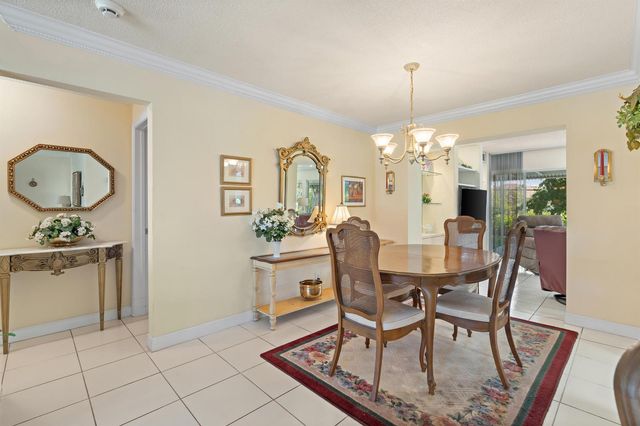 4915 NW 51st Avenue NW, Tamarac, FL 33319