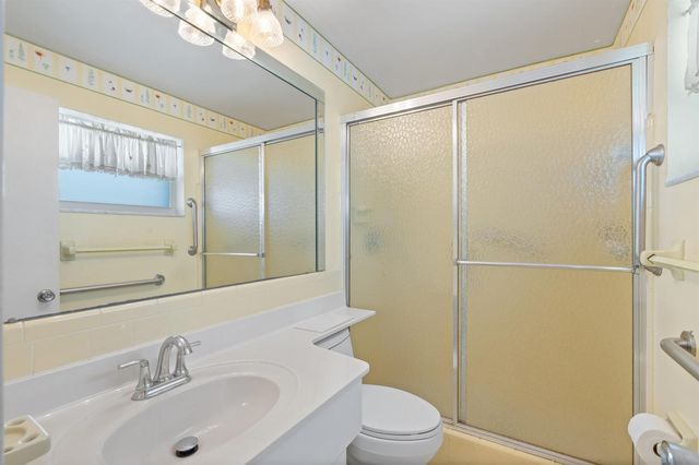 4915 NW 51st Avenue NW, Tamarac, FL 33319
