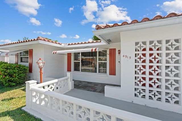 4915 NW 51st Avenue NW, Tamarac, FL 33319
