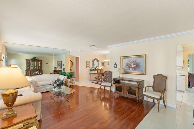 4915 NW 51st Avenue NW, Tamarac, FL 33319