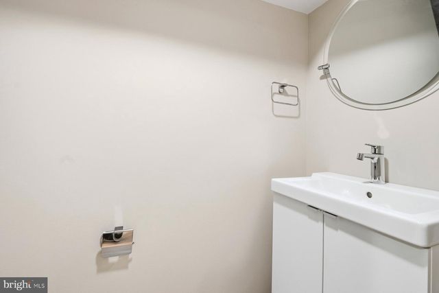 1232 N GAY ST, Baltimore, MD 21213