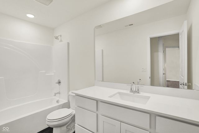 2720 Bo Street W, Plainfield, IN 46168