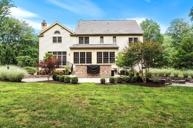 15280 RIDING CLUB DR, Haymarket, VA 20169