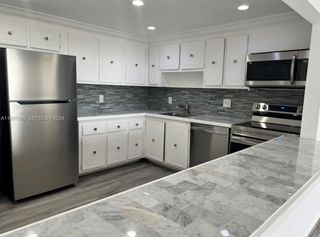 13499 Biscayne Blvd 1205, North Miami, FL 33181