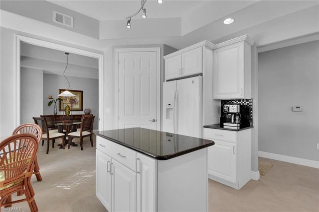 6413 Legacy CIR 1602, Naples, FL 34113