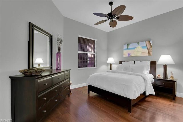 6413 Legacy CIR 1602, Naples, FL 34113