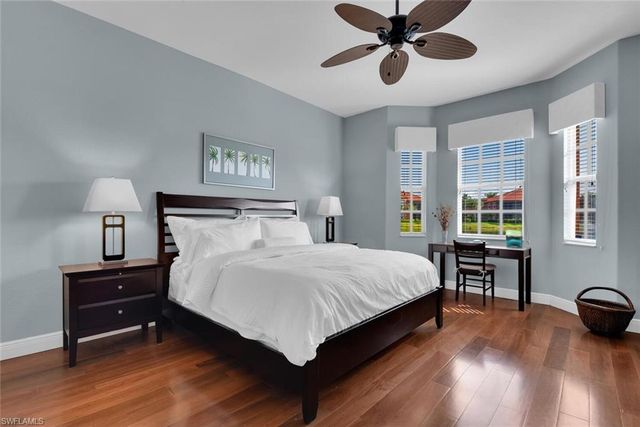 6413 Legacy CIR 1602, Naples, FL 34113