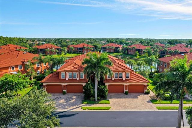 6413 Legacy CIR 1602, Naples, FL 34113