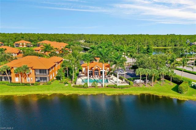 6413 Legacy CIR 1602, Naples, FL 34113