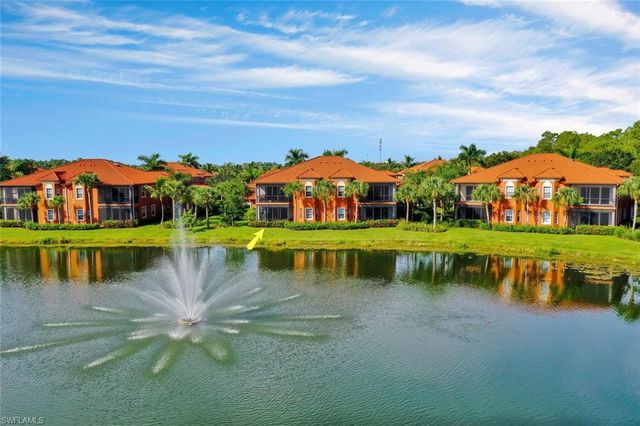 6413 Legacy CIR 1602, Naples, FL 34113