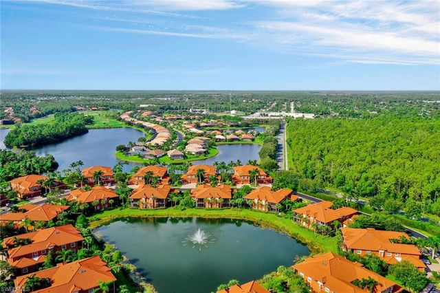6413 Legacy CIR 1602, Naples, FL 34113