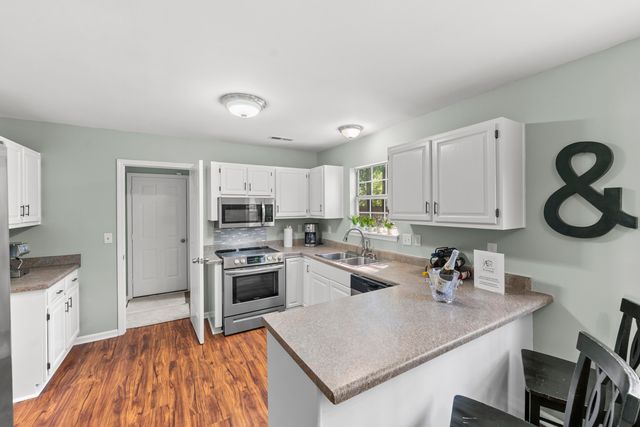 100 Raith Road, Summerville, SC 29485
