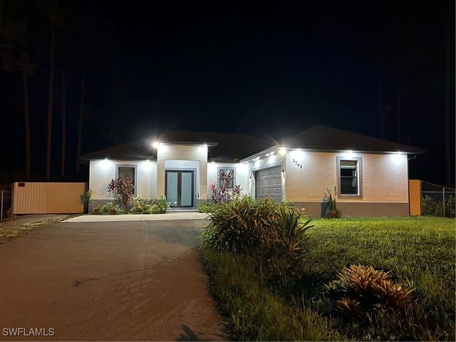 3743 16th AVE SE, Naples, FL 34117